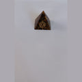 Pyramide Orgonite Chakra Racine – Ancrage & Stabilité